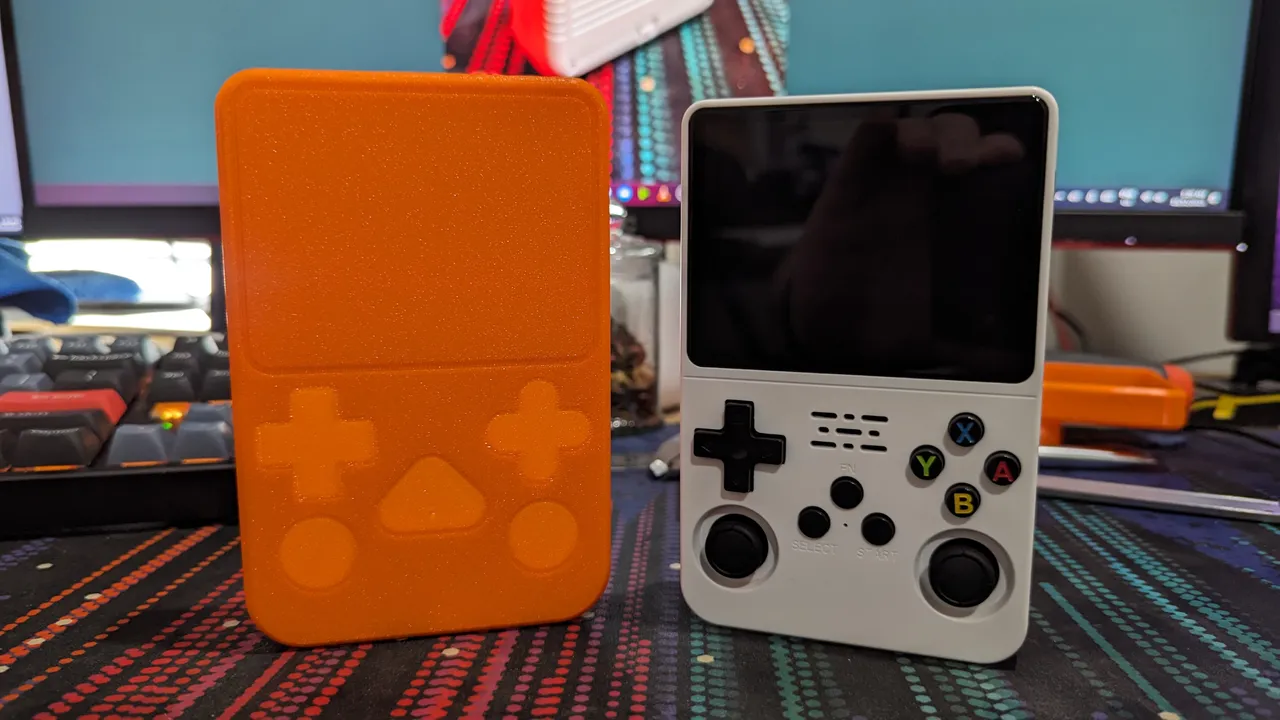 Experience Ultimate Retro Gaming with the R36S Handheld Game Console 5 Experience Ultimate Retro Gaming with the R36S Handheld Game Console